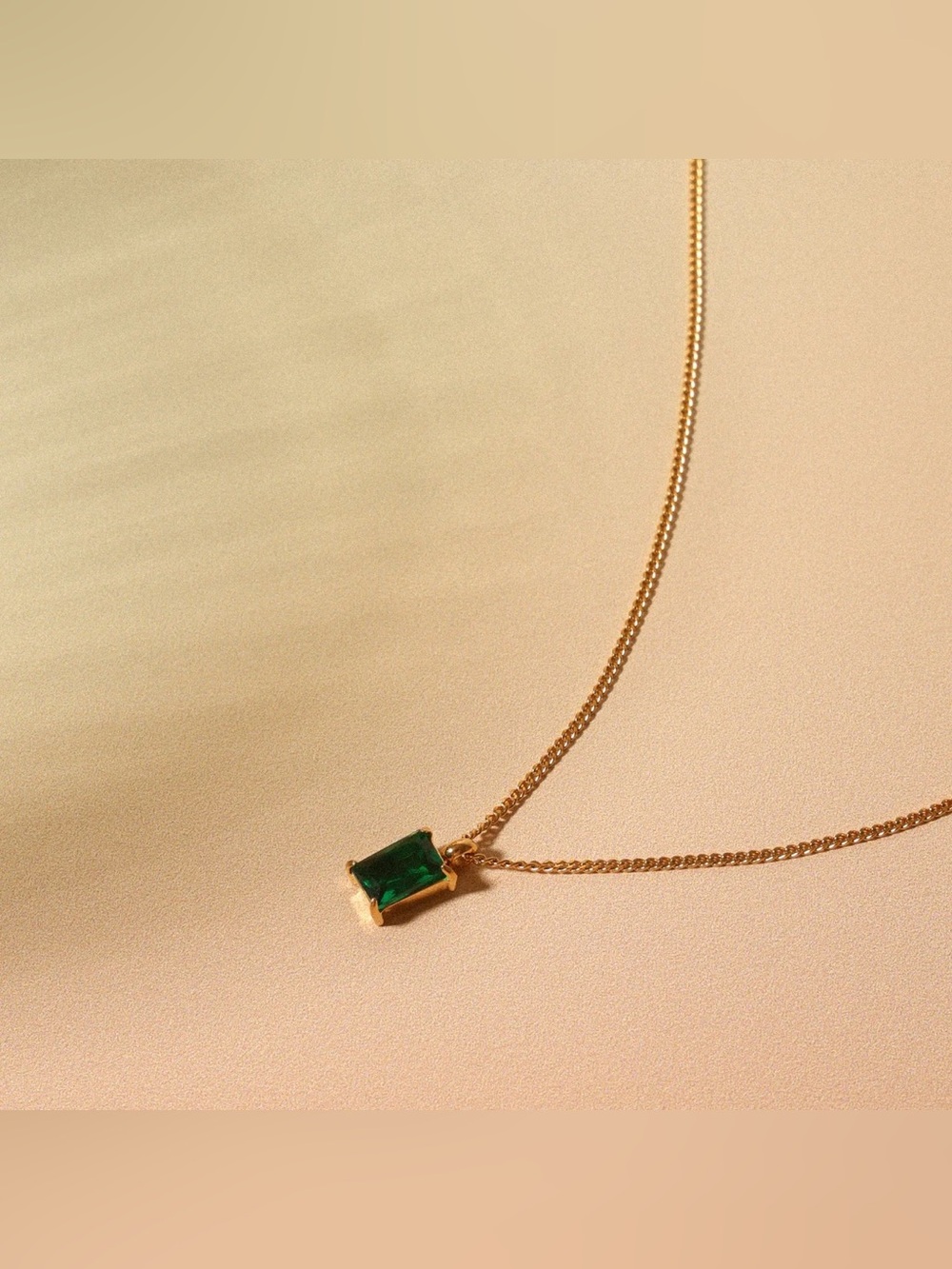 Atolea Emerald Necklace